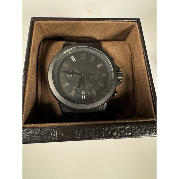 Michael Kors Quartz Chronograph MK8152 Wrist Watch for Men - Picture 2 of 8